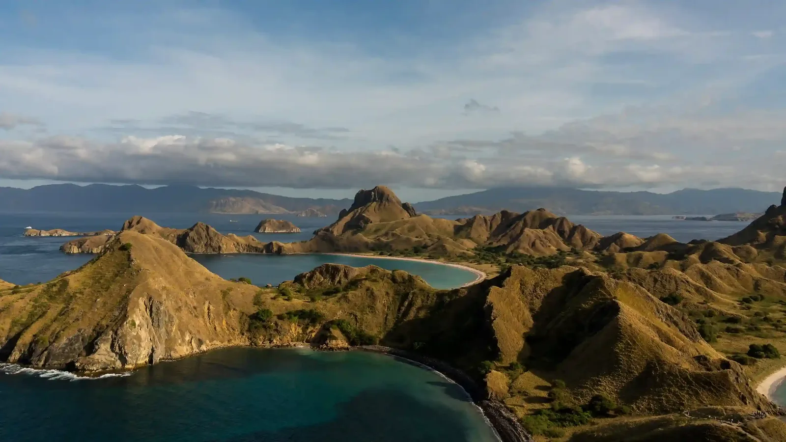 The 2027 Early-Booking Guide to Bali and Komodo: Lock In the Best Dates